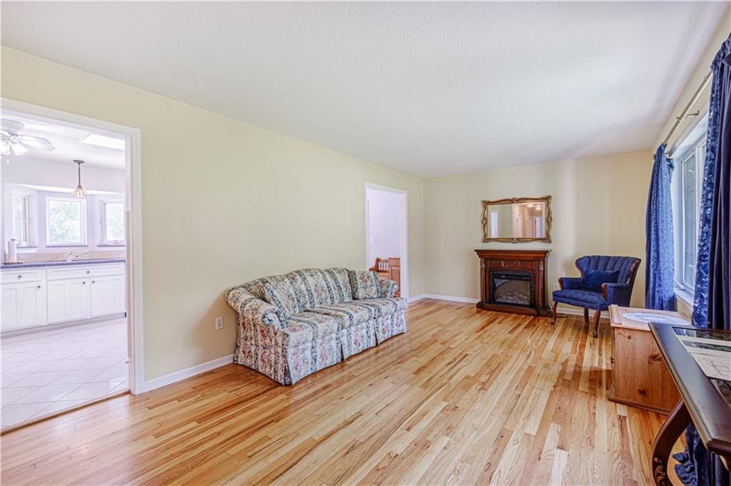 704 SE 30 Street — photo 17