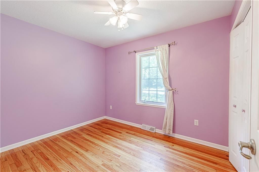 704 SE 30 Street — photo 25
