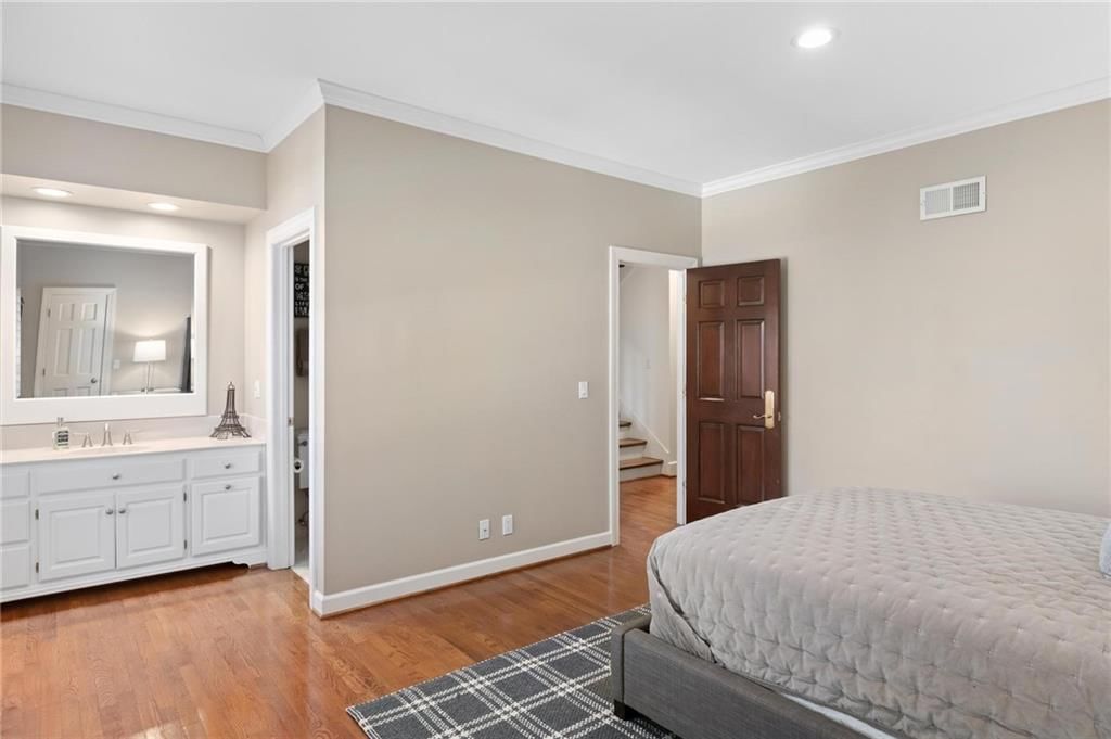 11712 Brookwood Avenue — photo 30