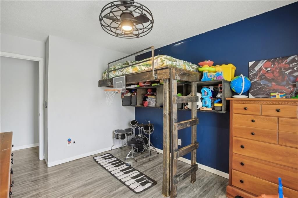 6410 Anderson Street — photo 14