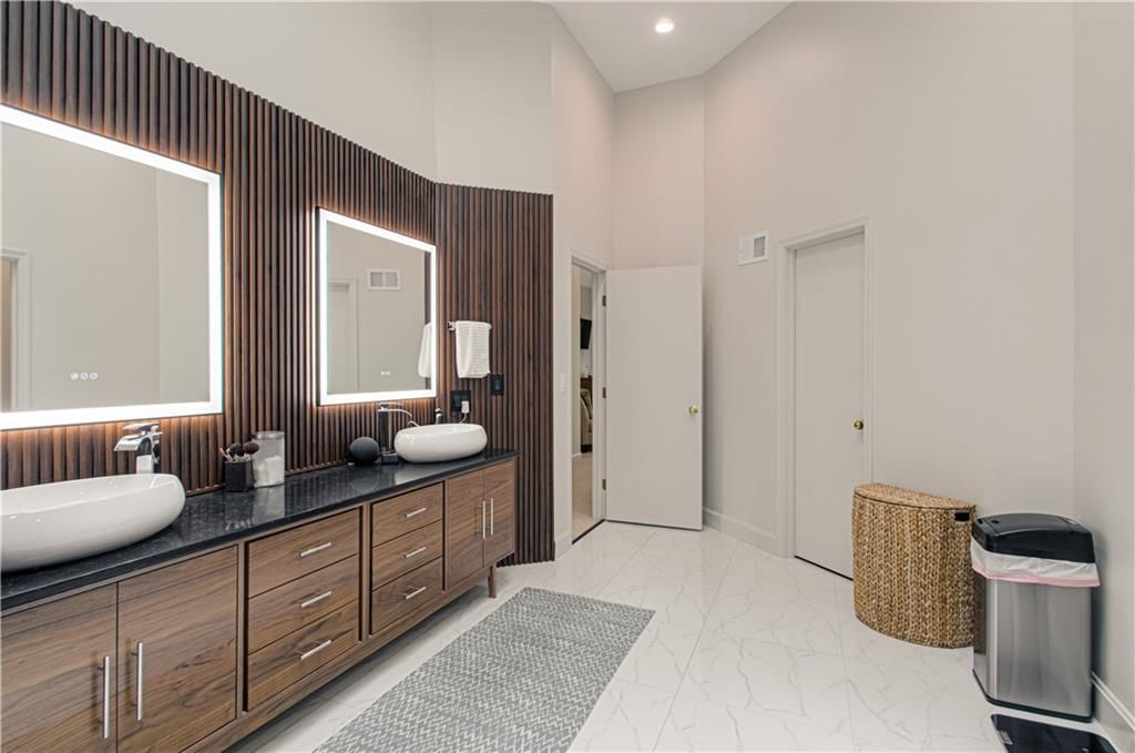 12472 Linden Street — photo 33