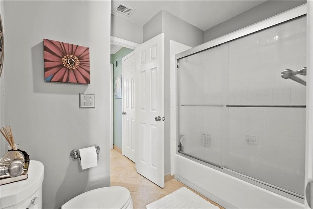 14735 Eby Street — photo 25