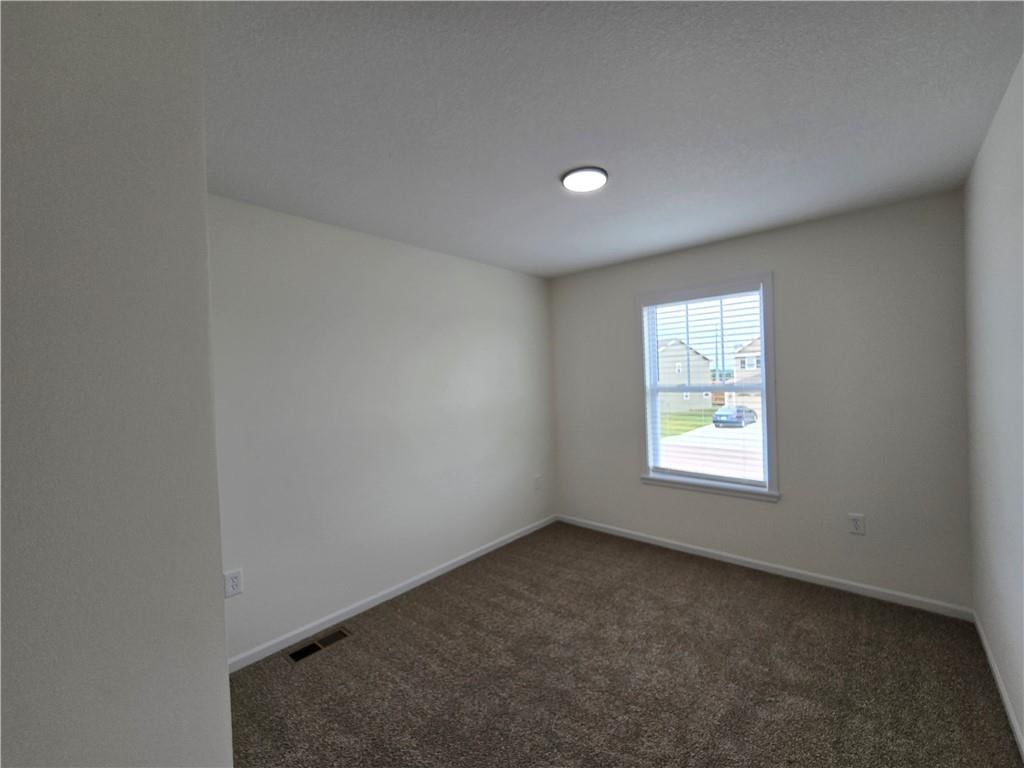 Photo 19 of 23 - 1608 Bluestem Drive
