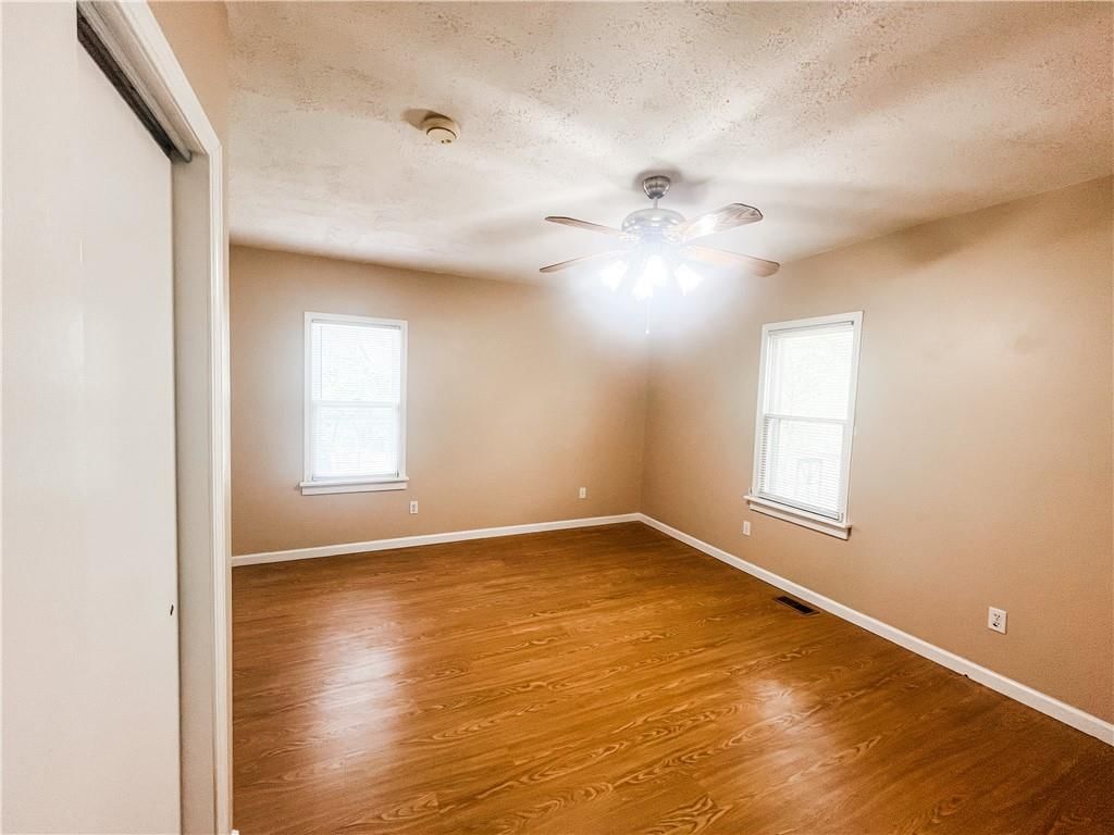 628 S Clay Street — photo 12