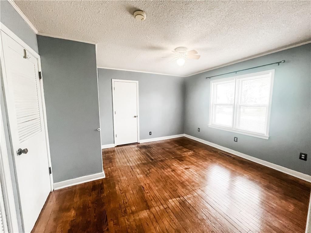 628 S Clay Street — photo 17