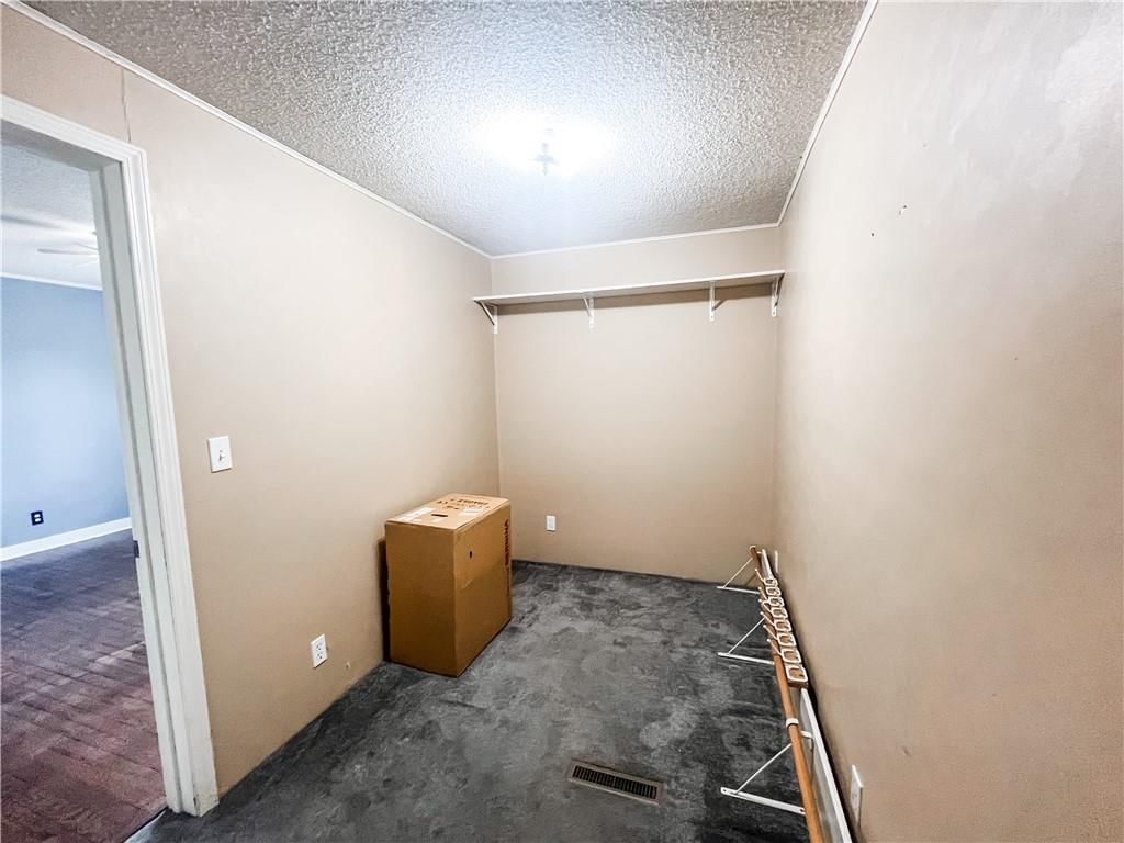 628 S Clay Street — photo 22