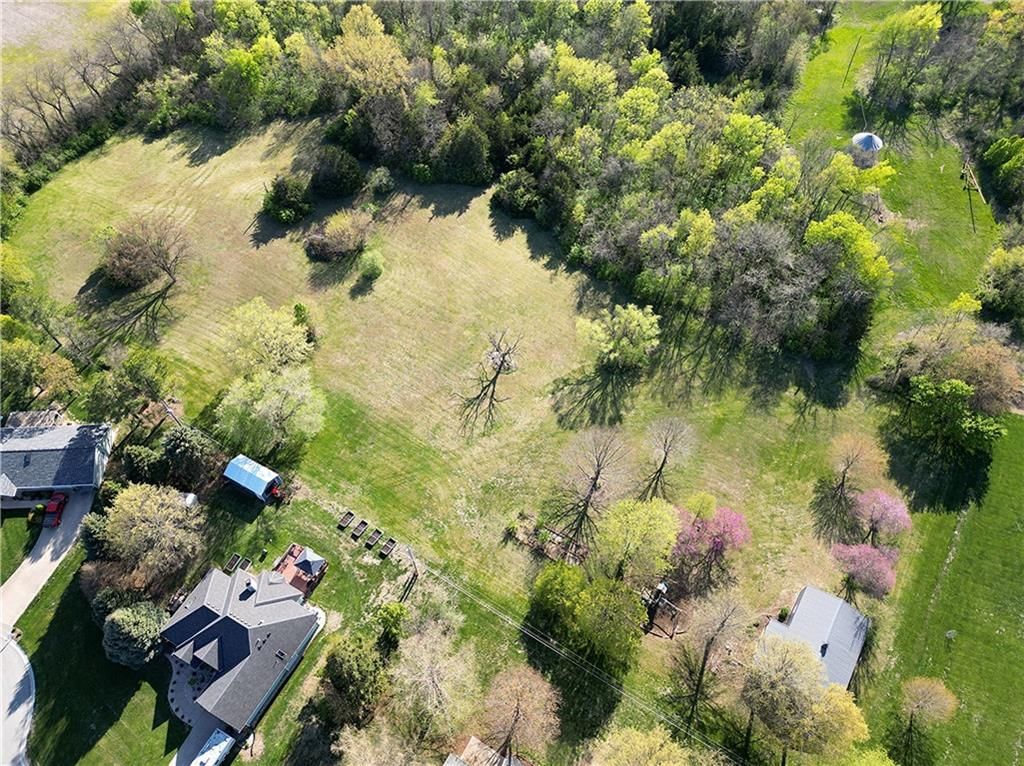 1502 Hillcrest Court — photo 7