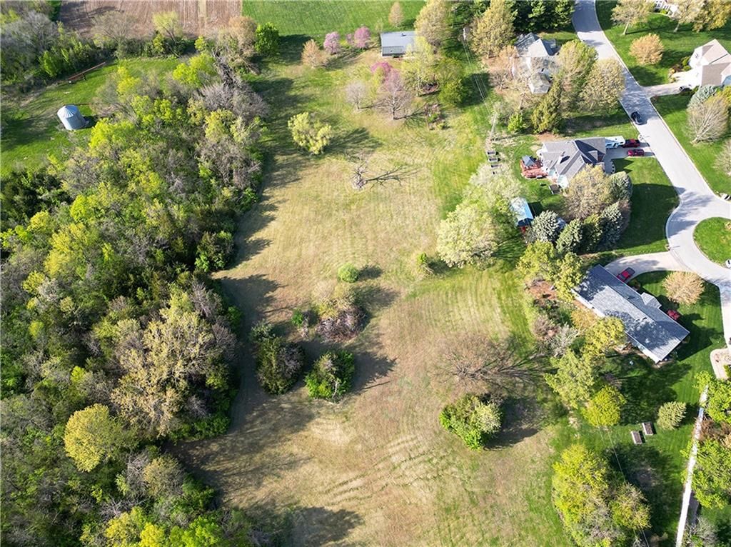 1502 Hillcrest Court — photo 11