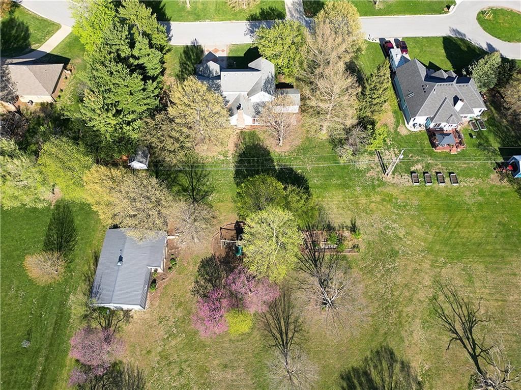 1502 Hillcrest Court — photo 15