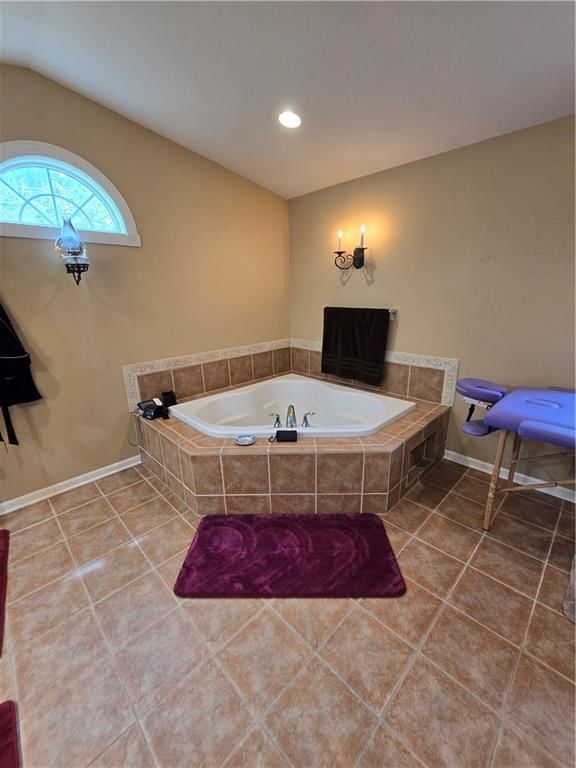 1502 Hillcrest Court — photo 50