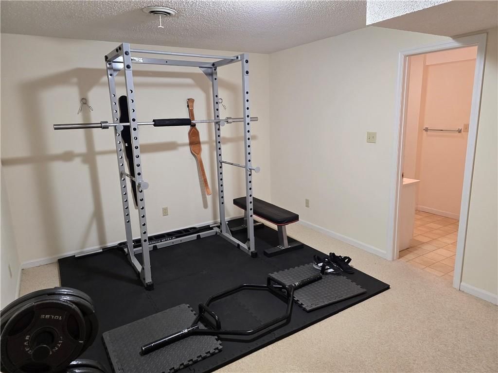 1502 Hillcrest Court — photo 62