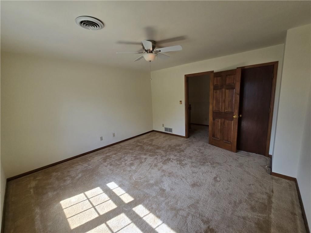 1502 Hillcrest Court — photo 77