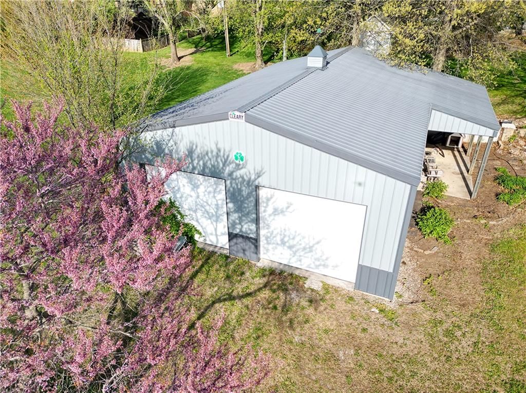 1502 Hillcrest Court — photo 85