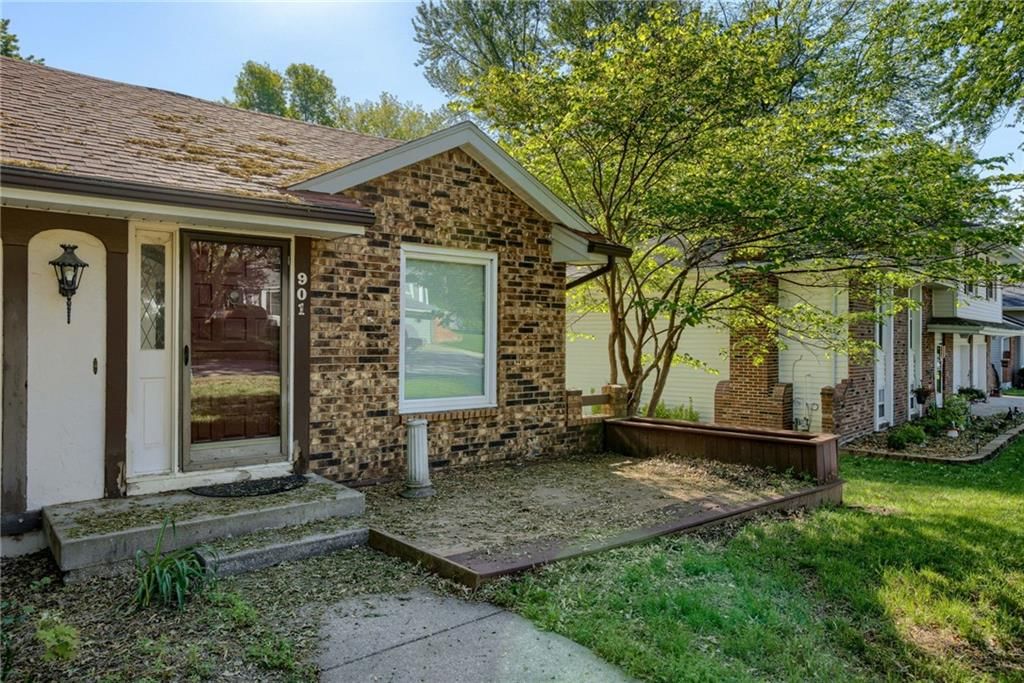 901 Dunwich Drive — photo 3