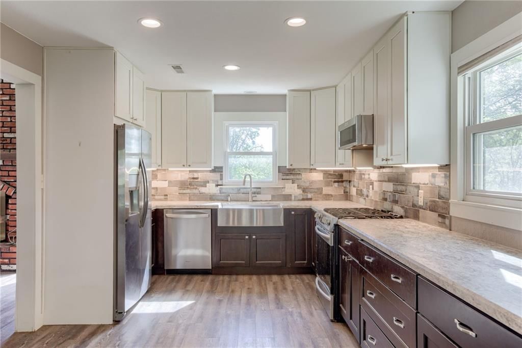 901 Dunwich Drive — photo 10