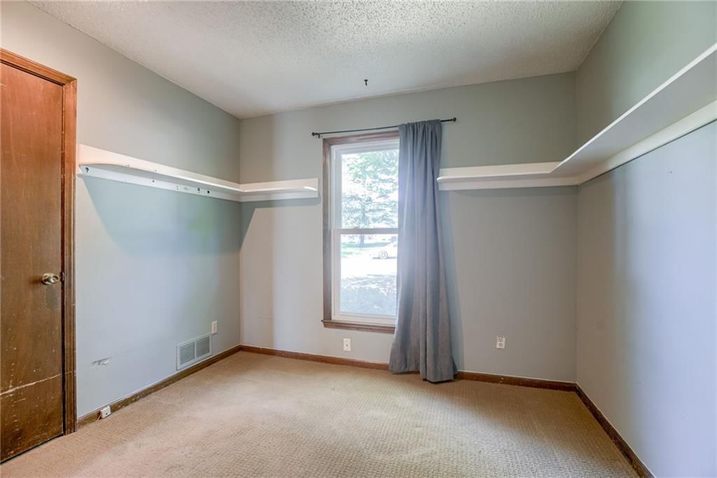 901 Dunwich Drive — photo 21