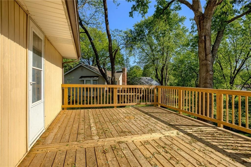 901 Dunwich Drive — photo 25