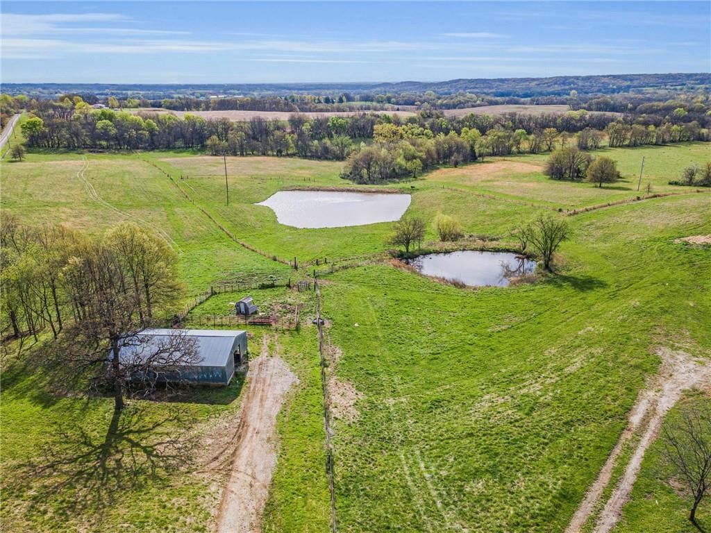 19601 CR 138 Road, Bogard, MO