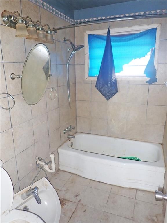 2838 Myrtle Avenue — photo 11