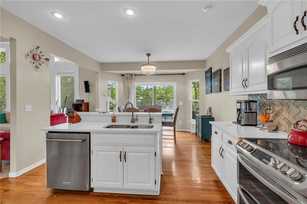 5125 NW Walden Drive — photo 14