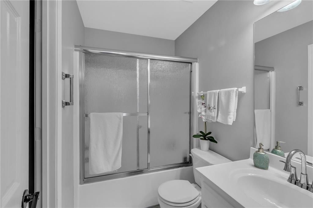 5125 NW Walden Drive — photo 24