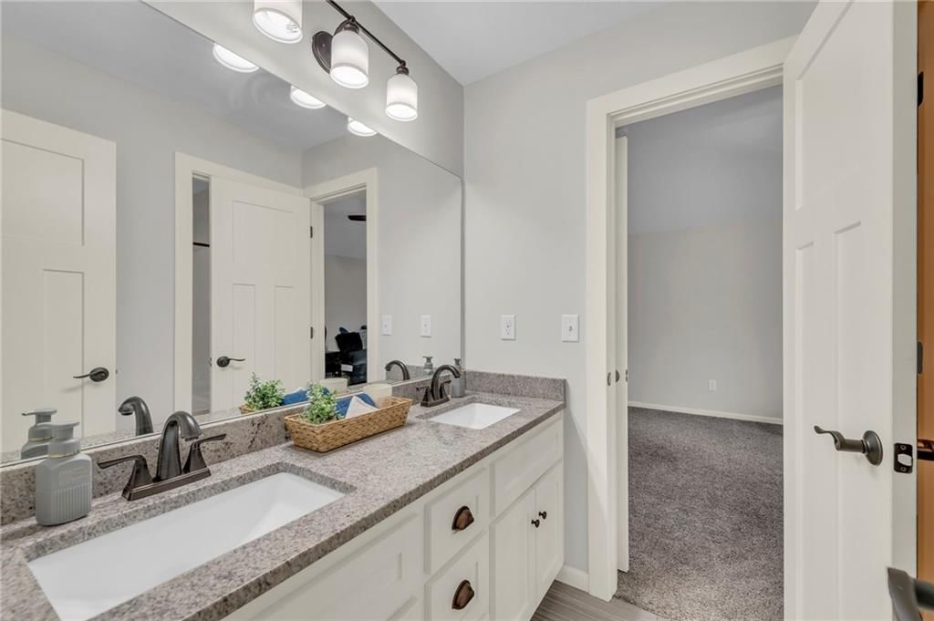 12765 N Imperial Drive — photo 39
