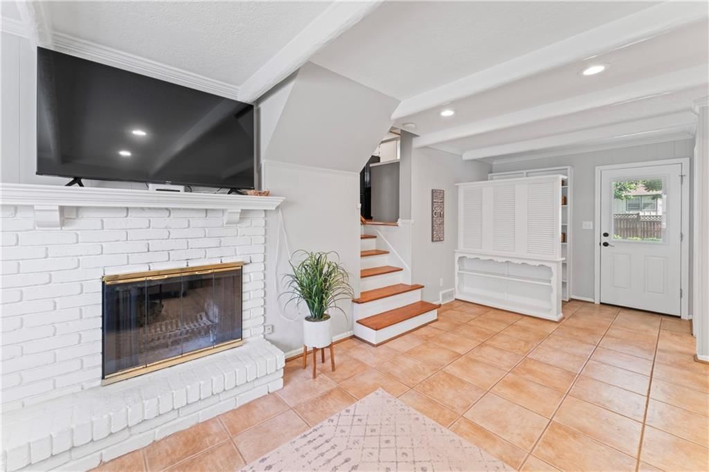7616 W 97th Street — photo 15