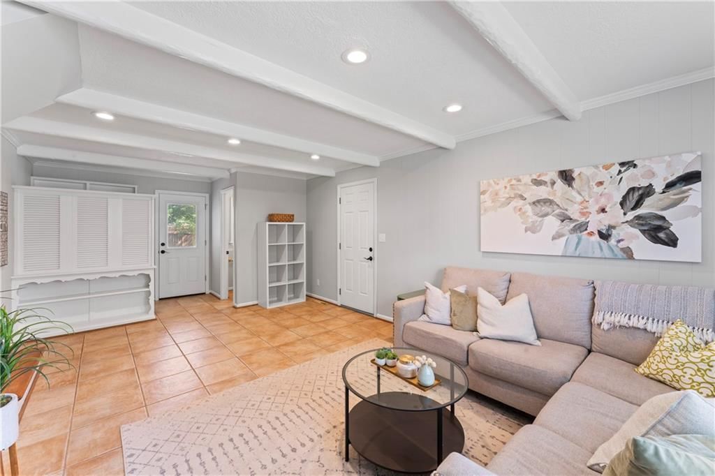 7616 W 97th Street — photo 16