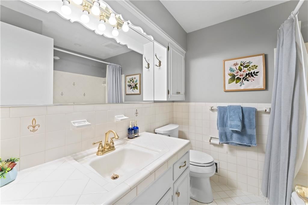 7616 W 97th Street — photo 21