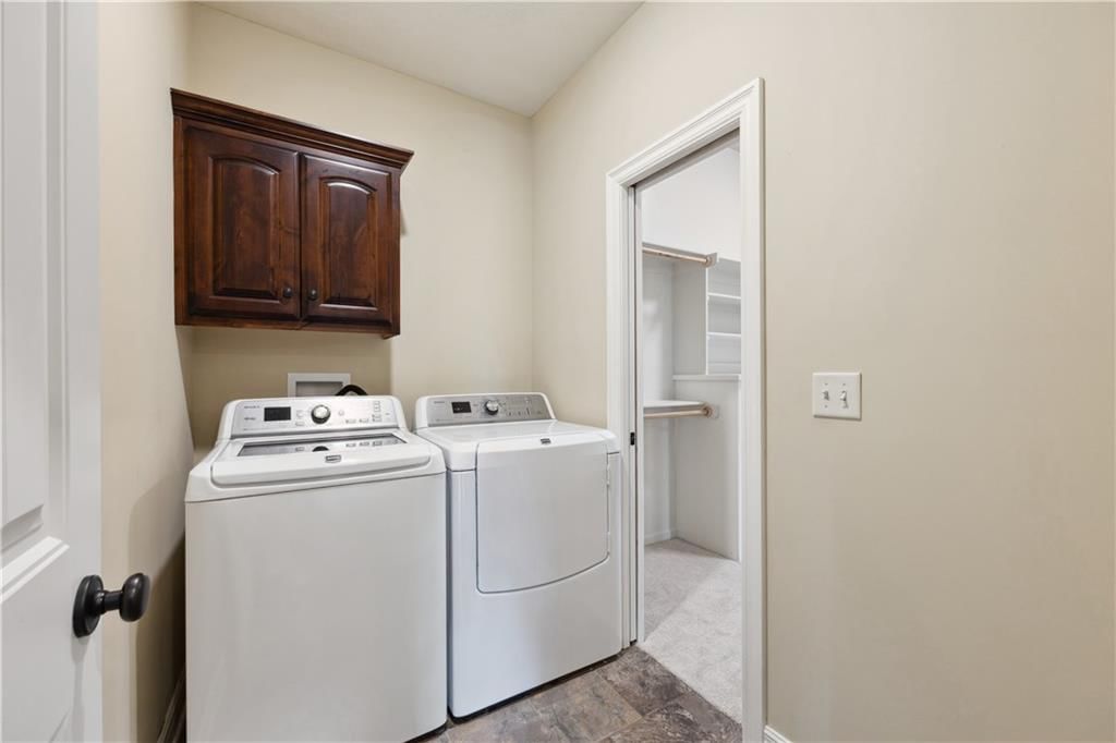 18920 W 99th Terrace — photo 37