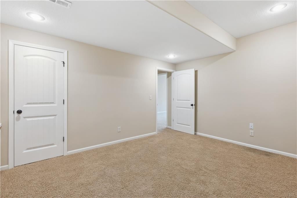 18920 W 99th Terrace — photo 51