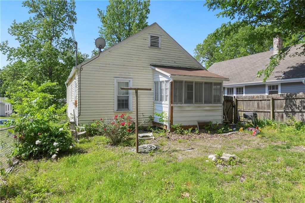 758 Pennsylvania Street — photo 25