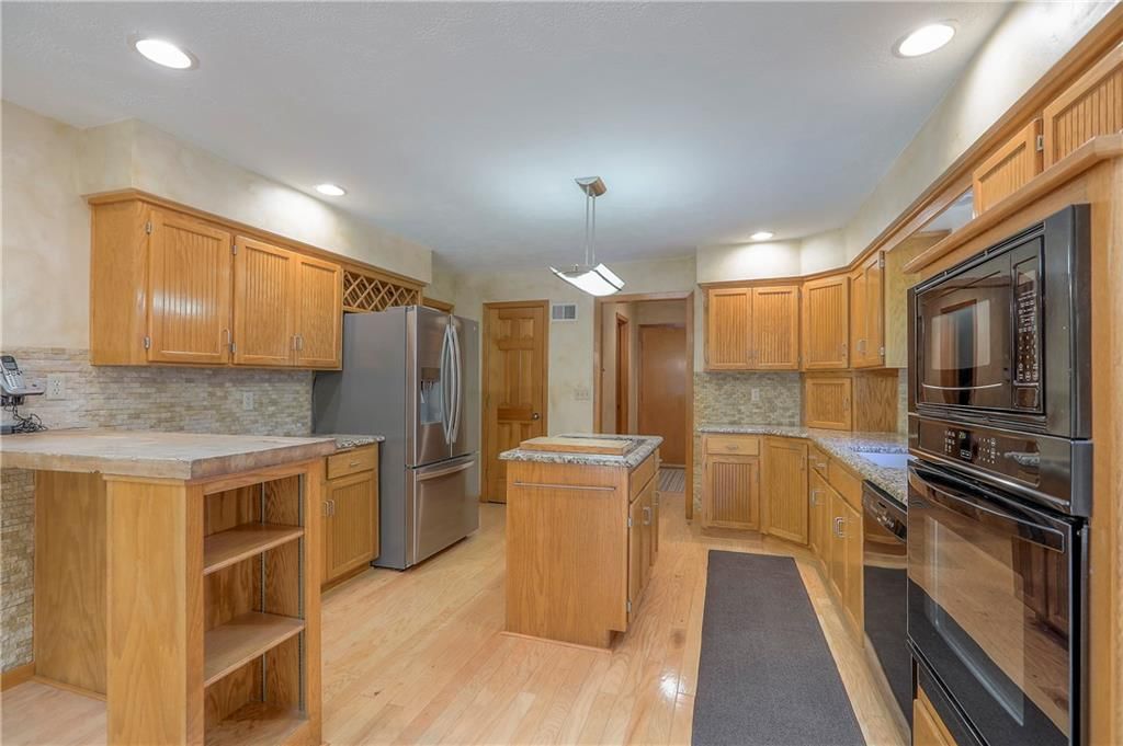 12341 Beverly Street — photo 11