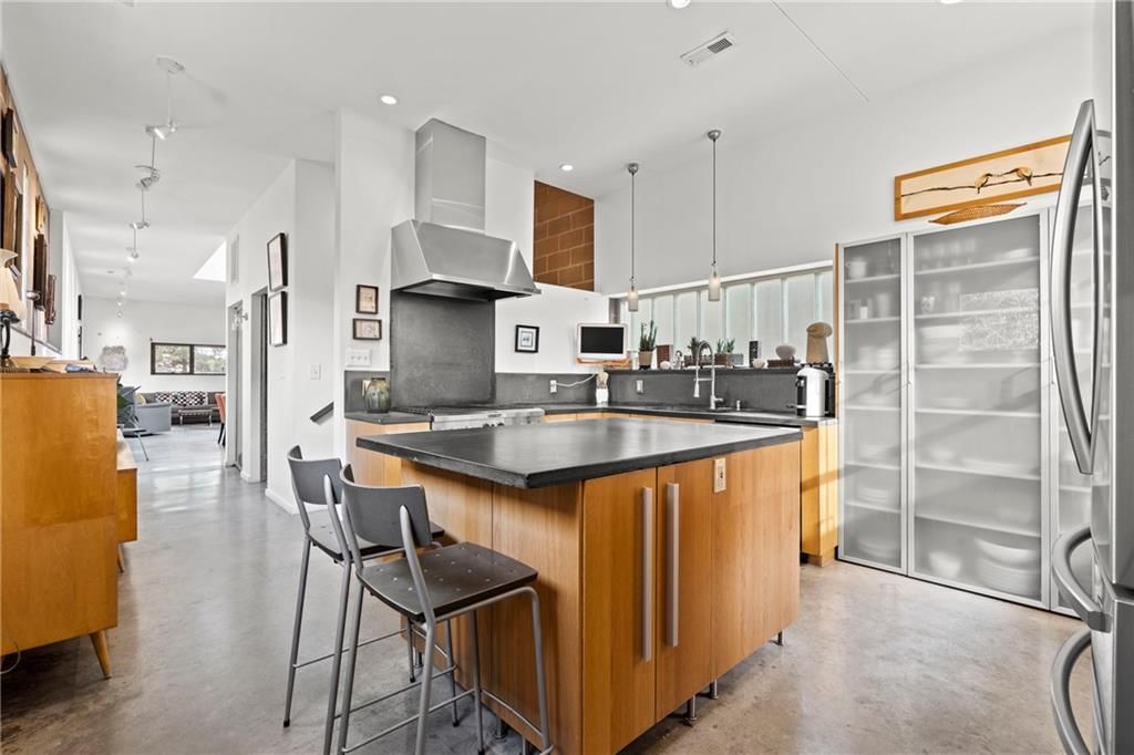 1613 Madison Street — photo 11