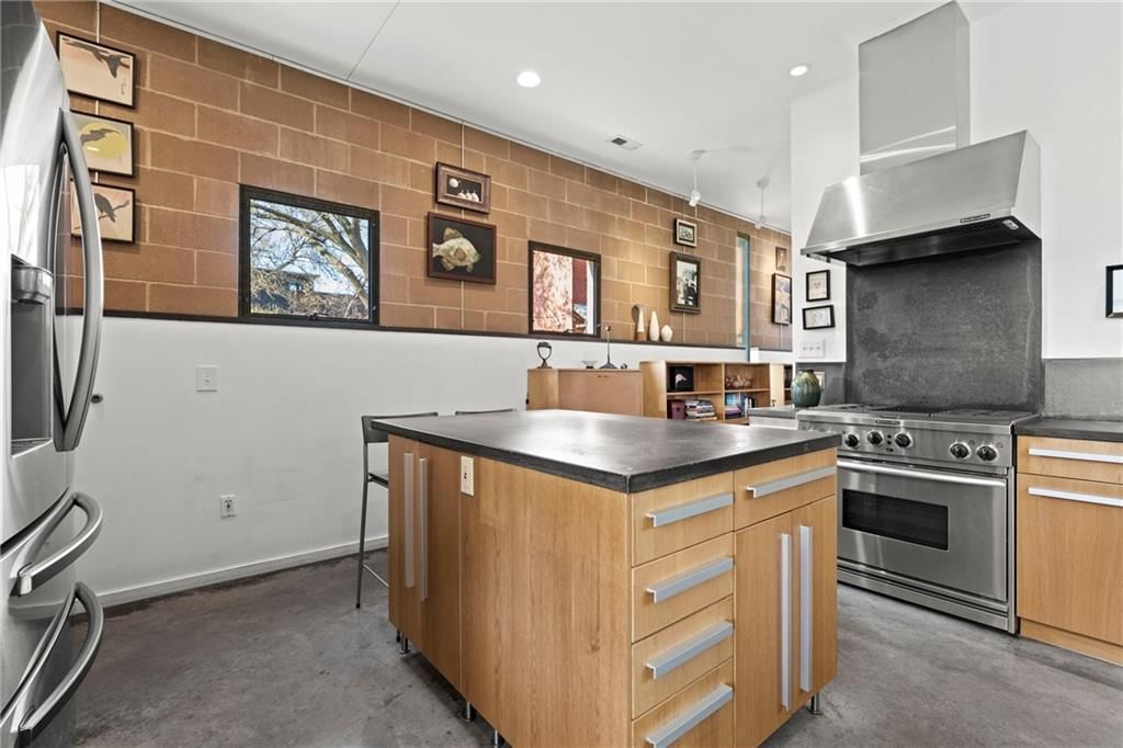 1613 Madison Street — photo 13
