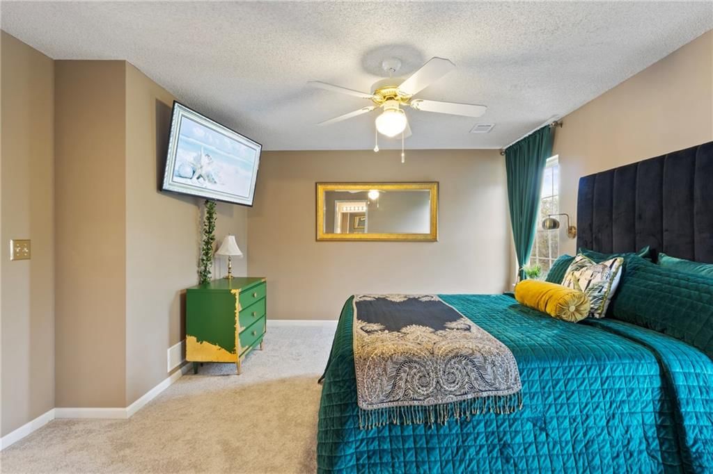 8553 N Gower Avenue — photo 24