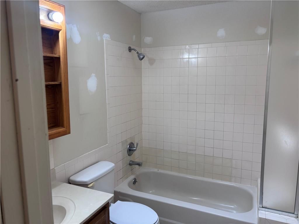 6616 OXFORD Avenue — photo 16