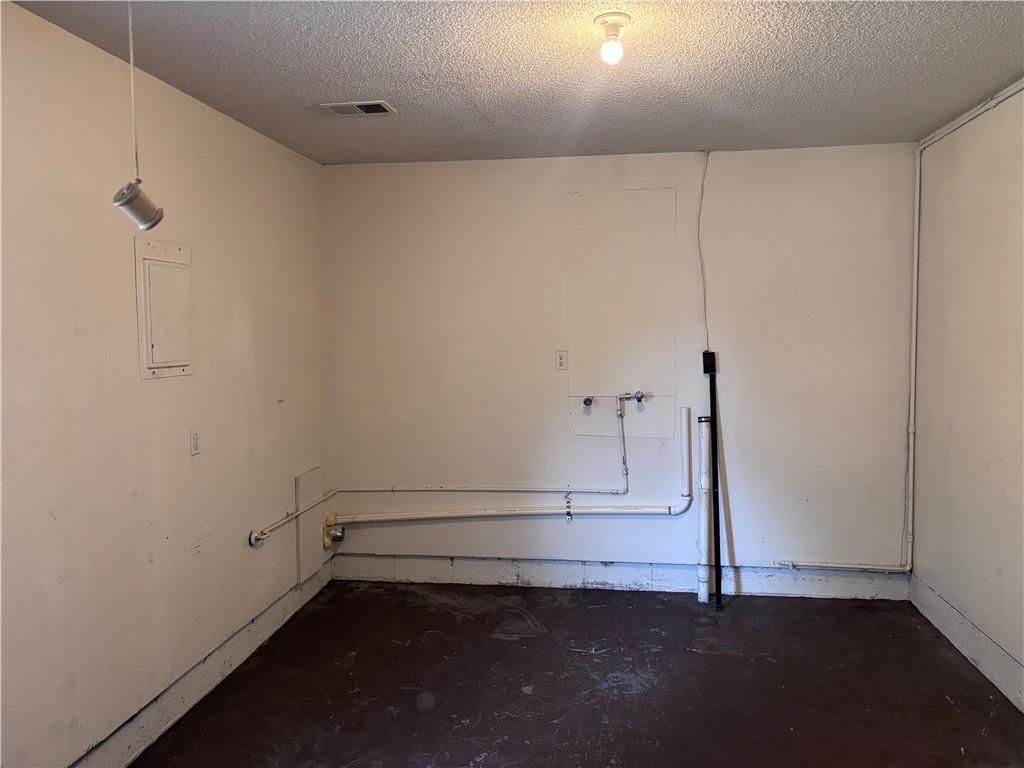 6616 OXFORD Avenue — photo 18