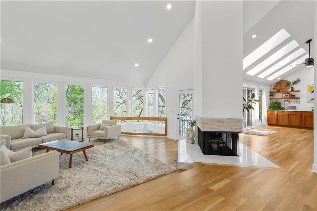 10808 W 109th Street — photo 7