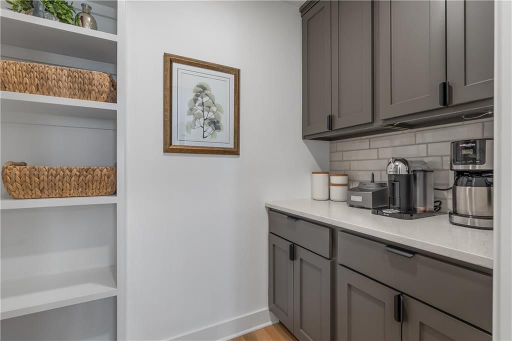 10808 W 109th Street — photo 21