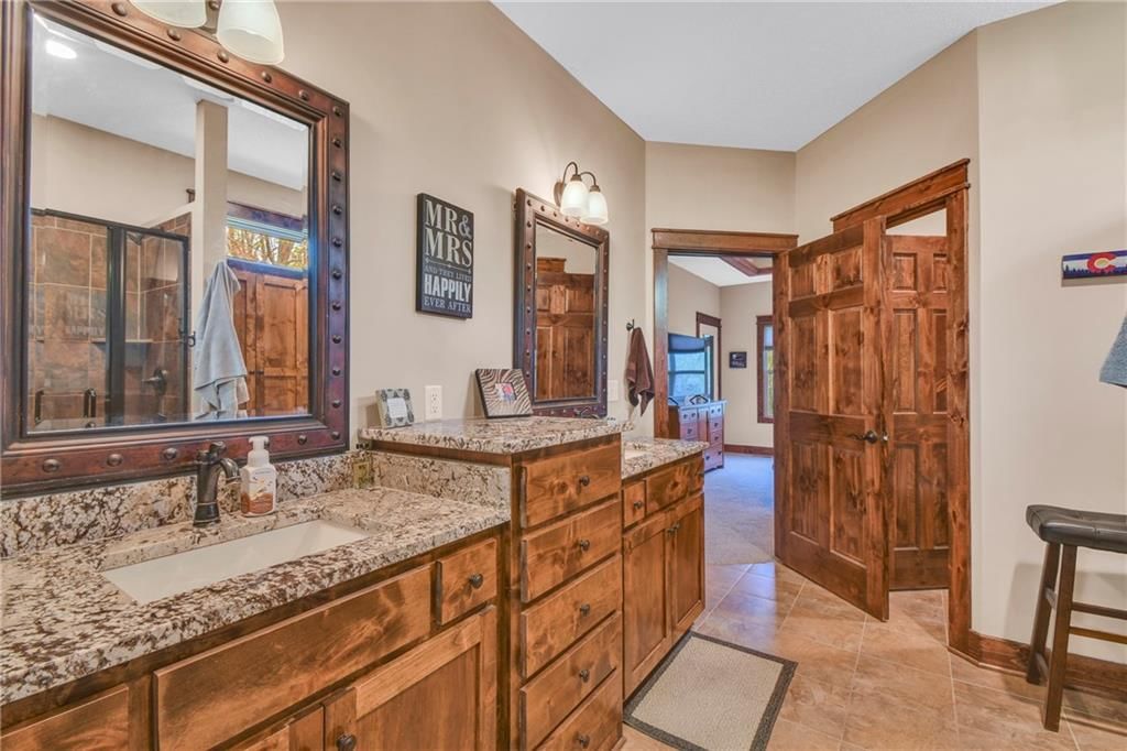 18424 S Hickory Grove Road — photo 28