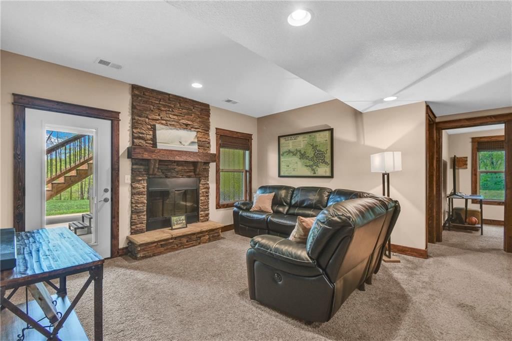 18424 S Hickory Grove Road — photo 31