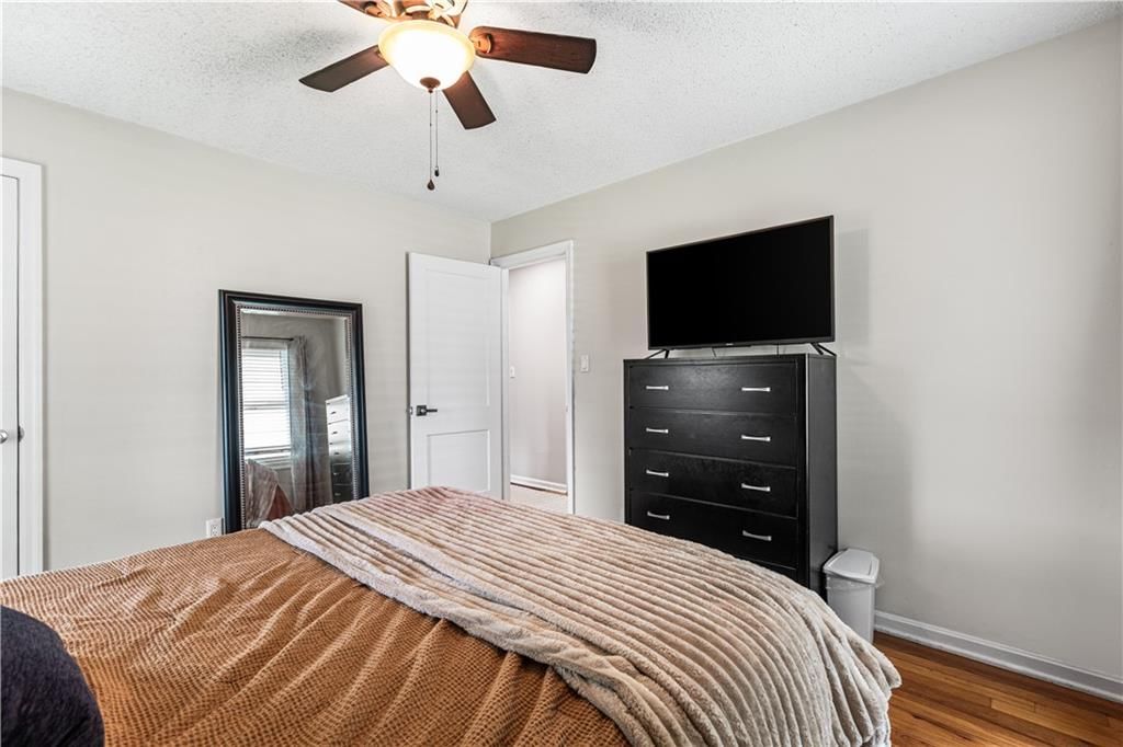 5117 W 58th Street — photo 22