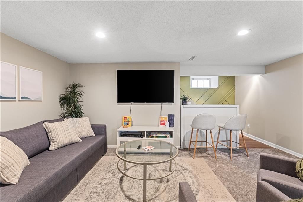 5117 W 58th Street — photo 28