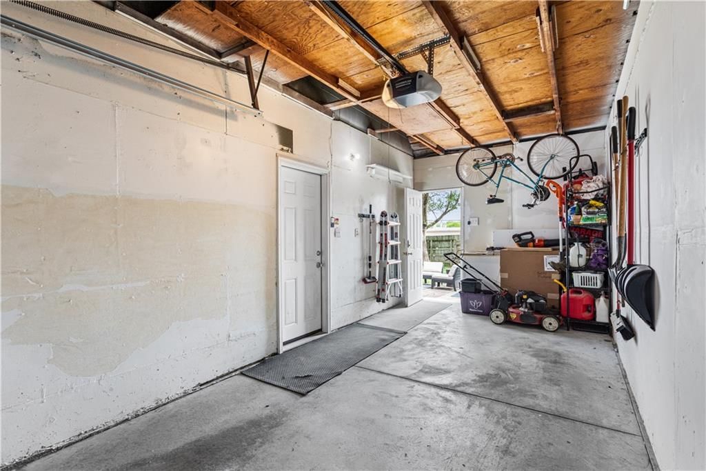 5117 W 58th Street — photo 34