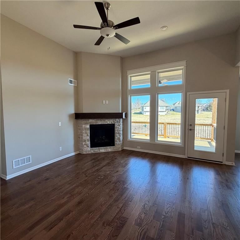 2125 Greenfield Point — photo 5