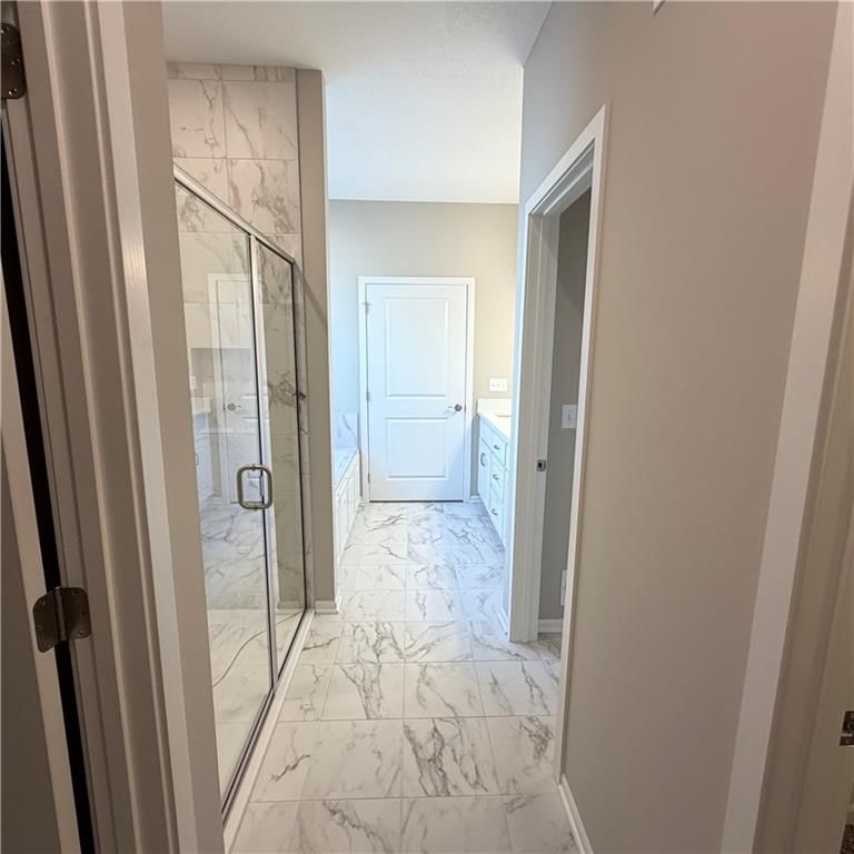 2125 Greenfield Point — photo 24