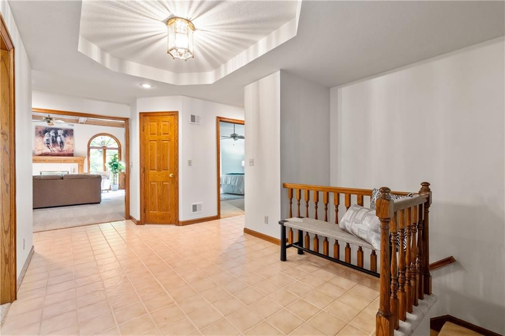 1031 NW Cedarcreek Lane — photo 5