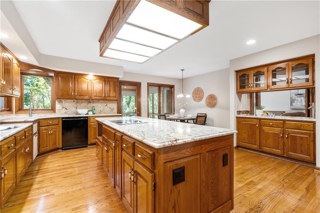1031 NW Cedarcreek Lane — photo 15