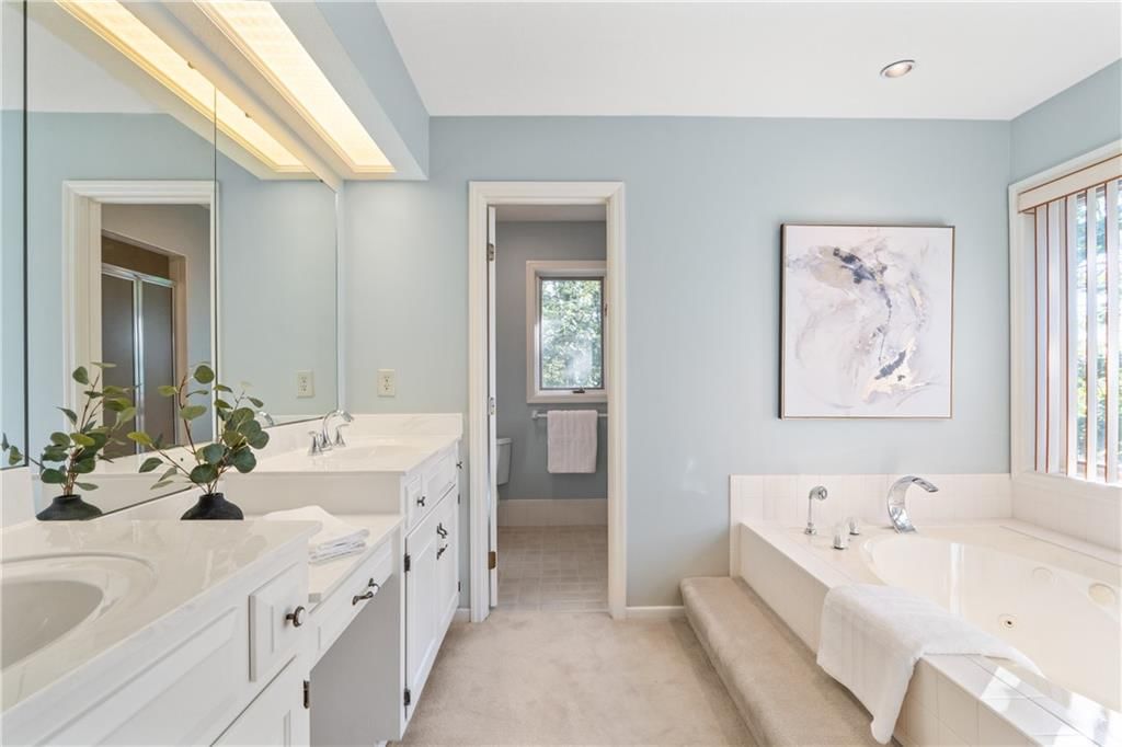 1031 NW Cedarcreek Lane — photo 22